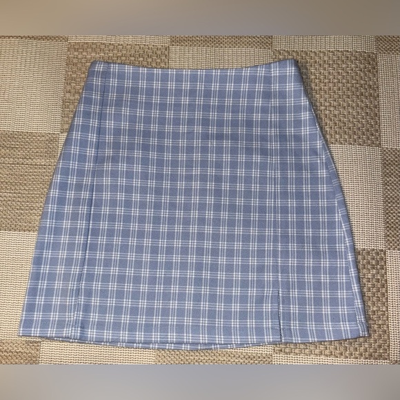 BRANDY MELVILLE & JOHN GALT Plaid Mini Skirts Bundle of 3 - Picture 2 of 16